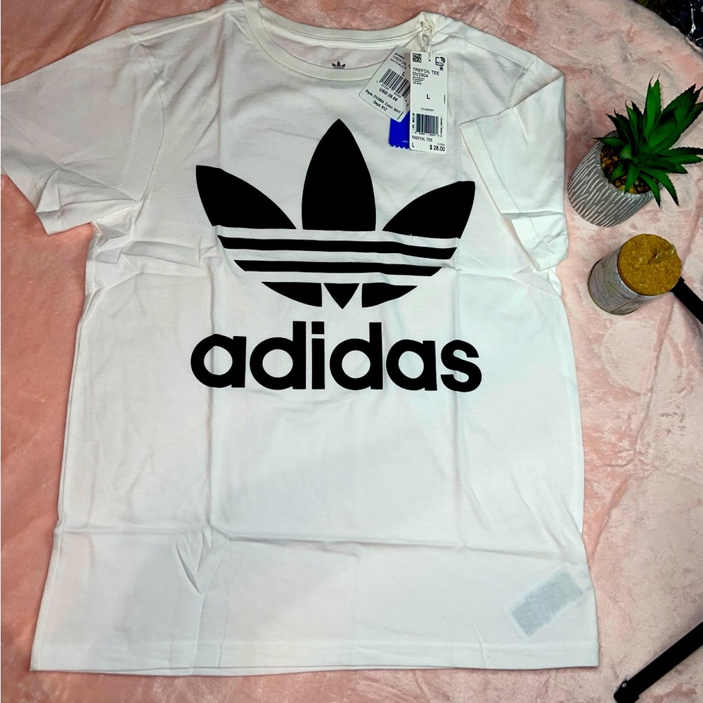 Adidas T-shirt